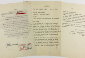 Sale a subasta la 'nota suicida' de Hitler a un mariscal