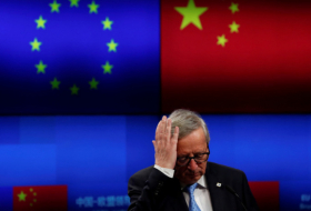 Juncker se niega a rechazar a Huawei solo   
