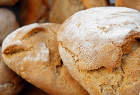 Hallan un peligroso ingrediente del pan capaz de provocar enfermedades crónicas