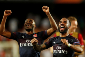   El Arsenal vence al Valencia por 2-4 y pasa a la final de la Liga Europa  