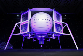  FOTOS:  Creador de Amazon presenta Blue Moon, la nave espacial robótica que planea enviar a la Luna para 
