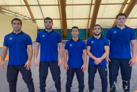   Representantes de Azerbaiyán participan en el Campeonato de Europa Júnior de Luchas Olímpicas en España  