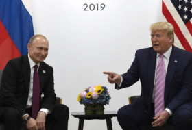   Trump bromea con Putin: “No te inmiscuyas en la elección