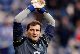 Iker Casillas se retira y se incorpora a la directiva del Oporto
