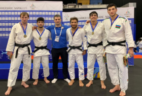   Judoistas azerbaiyanos terminaron la XXX Universiada Mundial de Verano con la medalla de bronce  