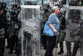 Una mujer mayor, icono de las protestas de Hong Kong