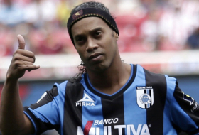 Confiscan 57 propiedades y prohíben a Ronaldinho salir de Brasil por el impago de una multa millonaria