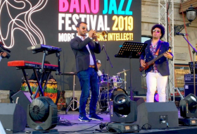   Una gran variedad de estilos se mezclan en el Festival de Jazz de Bakú  