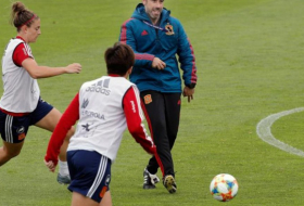   La selección española llega a Galicia para preparar su cita con Azerbaiyán  