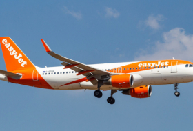 VIDEO: Riña masiva de 7 pasajeros provoca el aterrizaje de emergencia de un avión de EasyJet rumbo a Tenerife