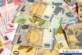   Cambio de Manat azerbaiyano (AZN) a Dólar americano (USD)    