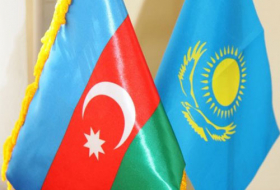   Azerbaiyán y Kazajistán abordan la posibilidad de crear las empresas petroleras comunes  