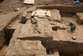 Descubren en Perú un templo de 3.000 años de antigüedad con 21 sepulturas