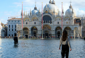 La marea alta alcanza 153 centímetros en Venecia