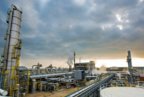   Se producen 323 mil toneladas de metanol en Azerbaiyán    