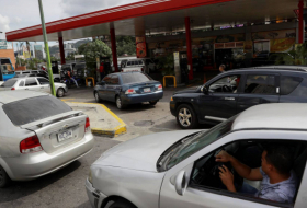Venezuela recibe 2020 con otra crisis de escasez de combustible