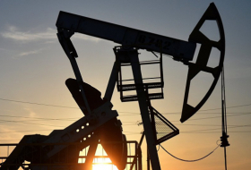 Riad promete contribuir a normalizar el mercado del petróleo tras sucesos en Oriente Medio