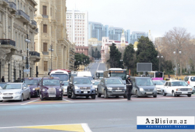     Azerbaiyán guarda un minuto de silencio para honrar a las víctimas del 20 de Enero    