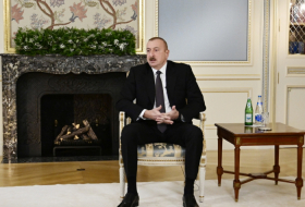   Rusia 1 TV realiza entrevista con Ilham Aliyev en Davos –   FOTO    