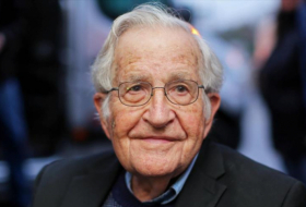   Chomsky  : Trump cometió terrorismo global al asesinar a Soleimani