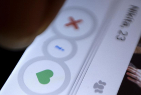 Investigan a Tinder y otras ‘apps’ de citas por permitir que menores y agresores sexuales utilicen sus servicios