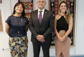   Se inauguró una exposición fotográfica dedicada a las alfombras azerbaiyanas en Brasil  