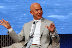 Jeff Bezos vende acciones de Amazon por valor de casi 4.100 millones de dólares en 11 días, y nadie sabe por qué