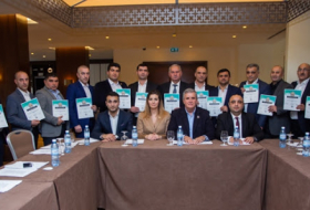   Exitoso seminario de oficiales de ring en Azerbaiyán  