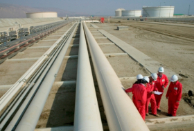   Azerbaiyán aumenta la exportación de productos petroleros  