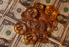 El precio del bitcóin cae por debajo de 5.000 dólares por primera vez desde abril del 2019