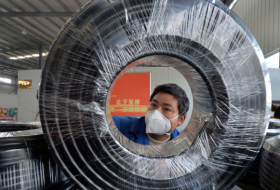 La producción industrial de China registra su peor caída en 30 años por el coronavirus