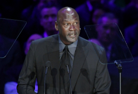 Michael Jordan se pronuncia sobre la muerte de George Floyd