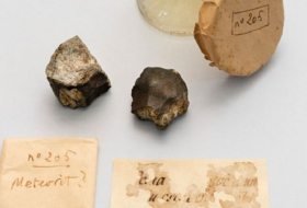 Hallan dos fragmentos de un meteorito que cayó en 1703 y descubren su origen
