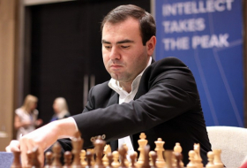   Gran Maestro azerbaiyano gana la plata en el torneo de ajedrez  