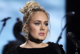 Adele comienza la polémica entre sus seguidores