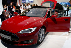 Tesla planea fabricar un coche eléctrico compacto y barato