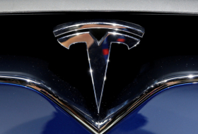 Tesla se propone fabricar un vehículo 