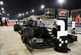Lewis Hamilton gana el Gran Premio de Bahréin de F1 y amplía su récord a 95 victorias