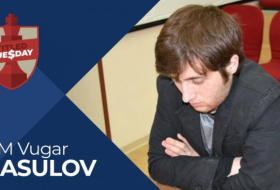 Ajedrecista azerbaiyano gana el torneo online 