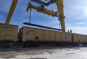 Los cargamentos orientados a la exportación se transportan a través de Bakú-Tbilisi-Kars