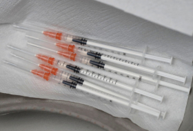 China desmantela una red de tráfico de vacunas falsas contra el covid-19