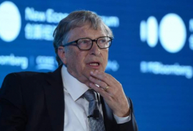 Bill Gates predice cuándo se podrá viajar con normalidad