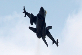 Un caza F-16 se estrella en el centro de Turquía