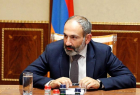   Ridículo del primer ministro interino de Armenia: Agradeció al presidente ruso por la 