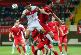 La selección de fútbol de Azerbaiyán perdió ante Turquía