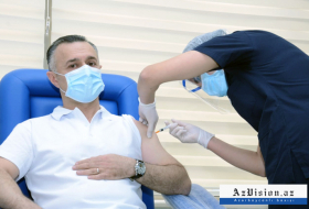   Reciben otras 16 988 personas vacuna contra Covid-19 en Azerbaiyán   