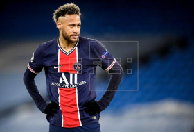 Neymar firmará este sábado su renovación hasta 2026, según L'Equipe