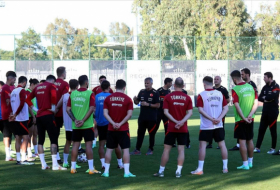 La selección turca de fútbol se enfrentará a Azerbaiyán