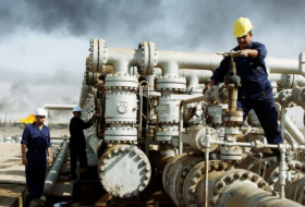 Cerca de 2.300 millones de manats se invierten en el sector de petróleo y gas de Azerbaiyán este año