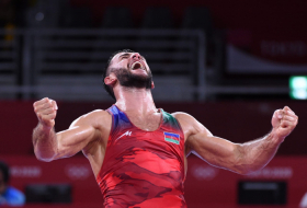   Luchador azerbaiyano gana bronce en los Juegos Olímpicos de Tokio 2020  